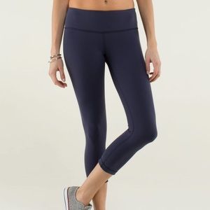 Lululemon Reversible Wunder Under Crop